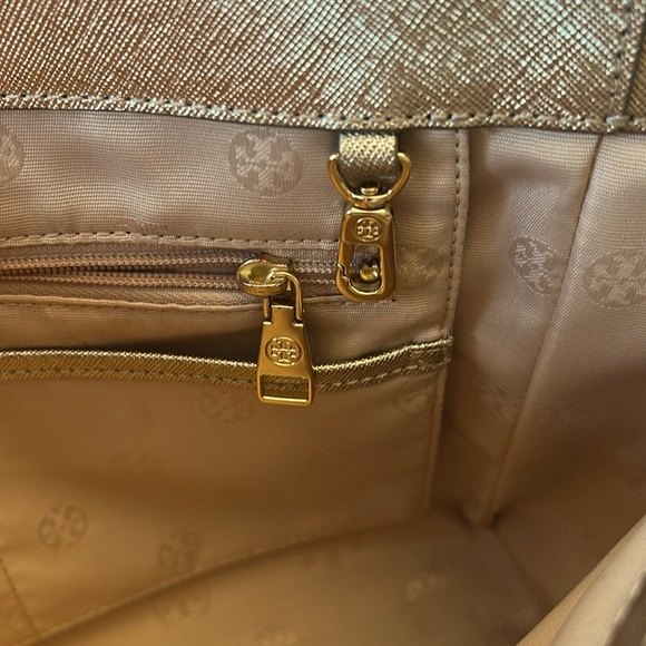 Tory Burch York Raffia Tote - Picture 11 of 14